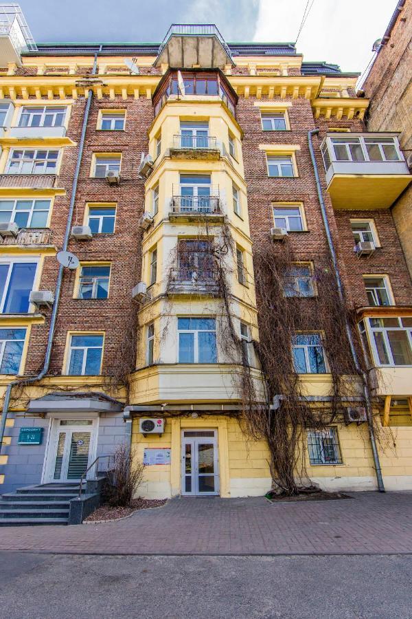 ЦЕНТР 2 комнатная квартира возле ТЦ Arena-City Київ Екстер'єр фото